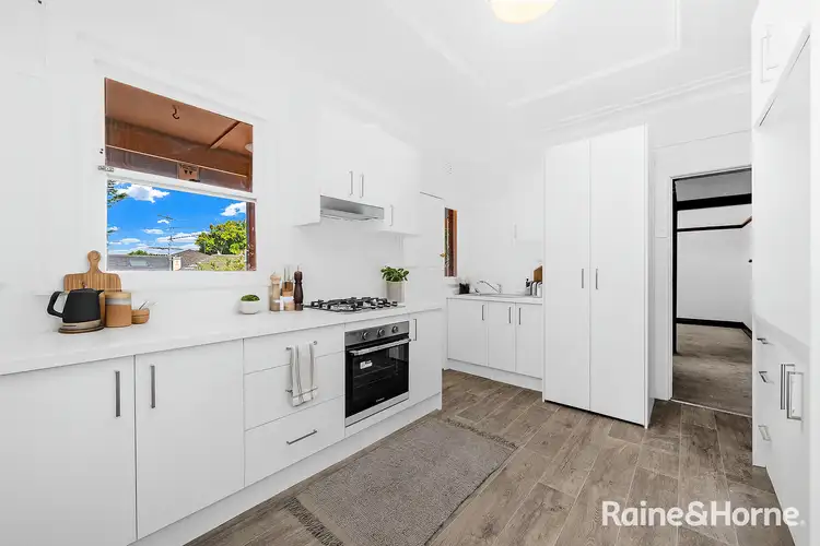 4/18 Day Avenue, Kensington NSW 2033