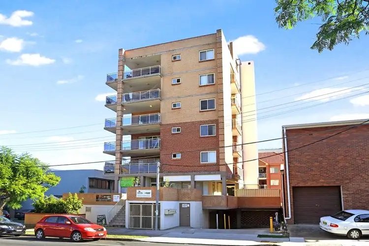 9/26 French Ave, Bankstown NSW 2200