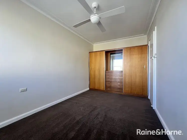 Fourth view of Homely unit listing, 2/310 Armidale Road, Tamworth NSW 2340