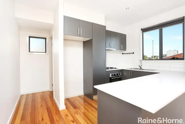 Fifth view of Homely townhouse listing, 2/17 Eileen Street, Hadfield VIC 3046