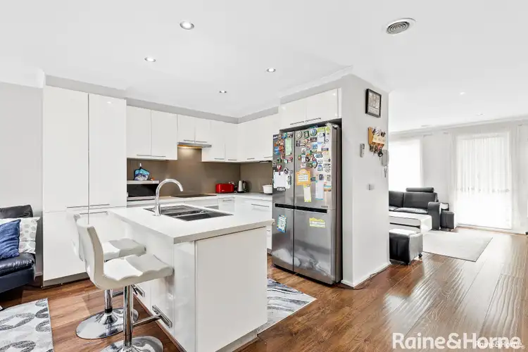 Fourth view of Homely townhouse listing, 5/4 Landers Court, Caroline Springs VIC 3023