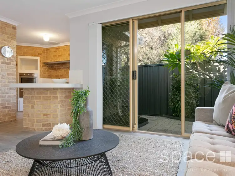 Sixth view of Homely house listing, 2/52 Second Avenue, Claremont WA 6010