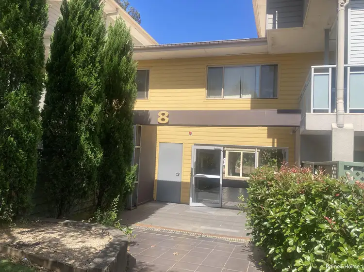 9/8 Colless Street