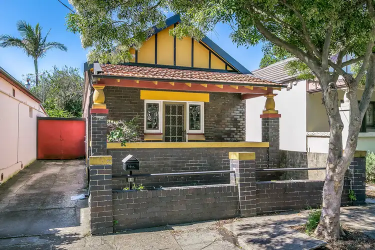 19 Alfred Street, St Peters NSW 2044