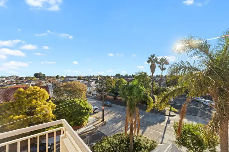 17/275 Lyons Road, Russell Lea NSW 2046