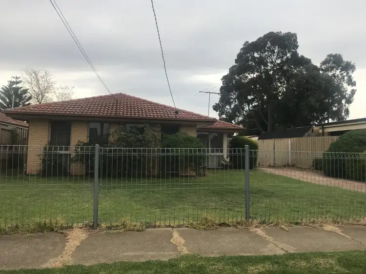 3 Elizabeth Street, Melton South VIC 3338