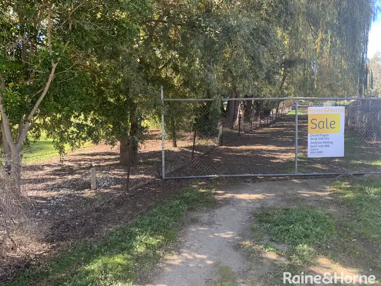 82 Young Road, Cowra NSW 2794