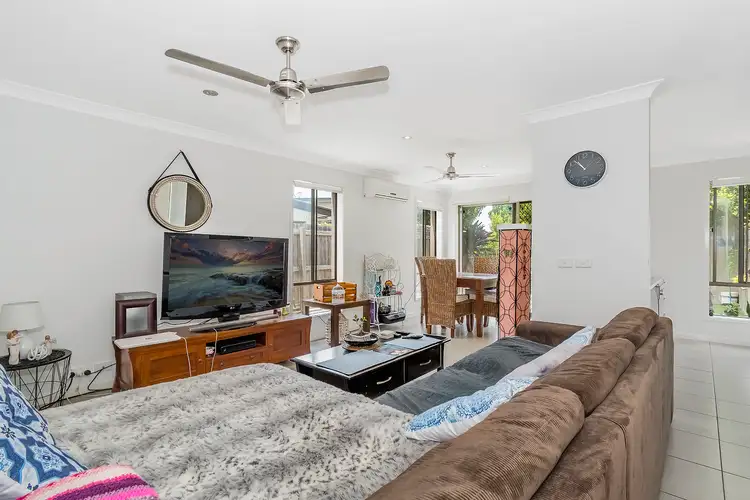 1/15 Collingrove Circuit, Pimpama QLD 4209