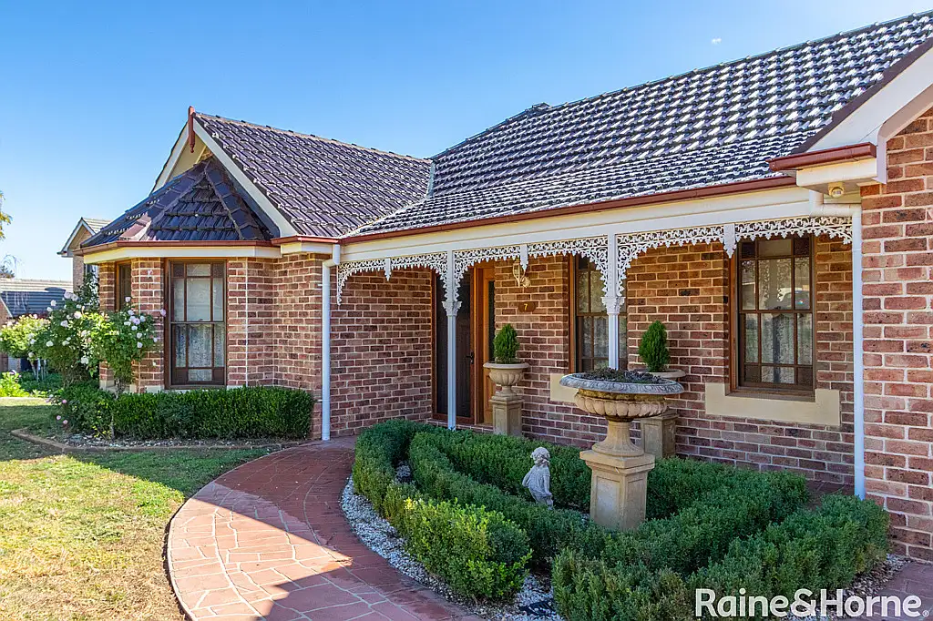 Main view of Homely house listing, 7 Maple Close, Kelso NSW 2795