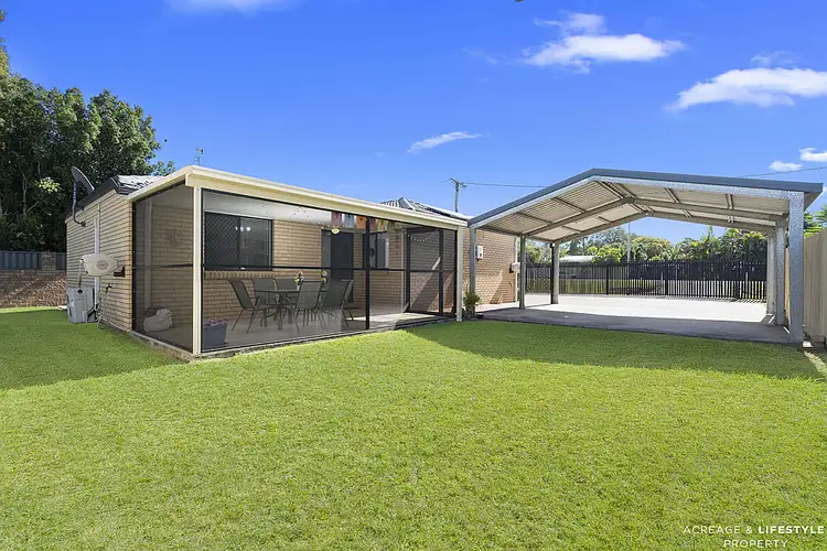 1392 Bribie Island Road, Ningi QLD 4511