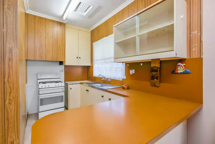 Second view of Homely house listing, 42 Edgecombe Street, Kyneton VIC 3444