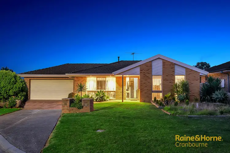 7 Stone Court, Cranbourne North VIC 3977