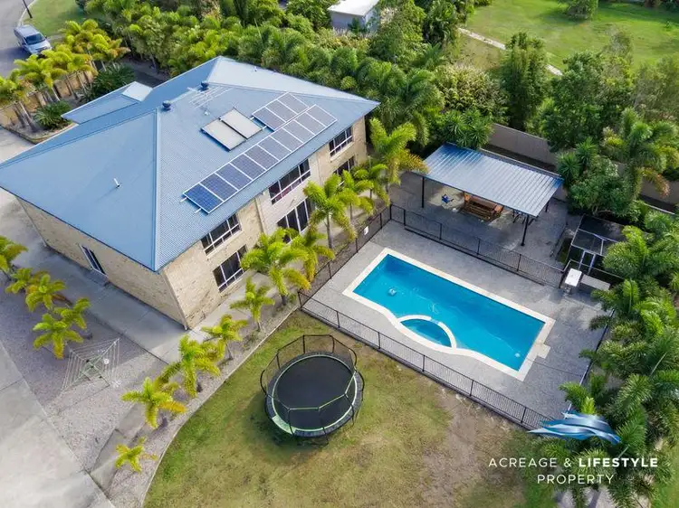 Second view of Homely house listing, 11 Scaroni Court, Ningi QLD 4511