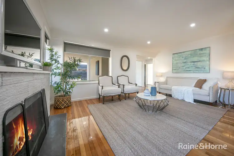 Third view of Homely house listing, 28 Lindsay Avenue, Sunbury VIC 3429