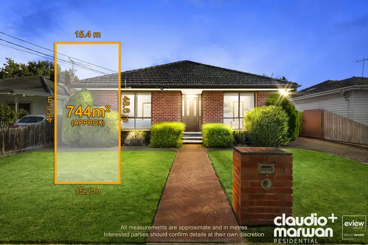 9 John Street, Oak Park VIC 3046