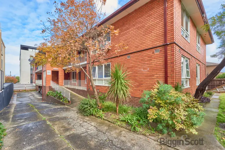 8/5 Close Avenue, Dandenong VIC 3175