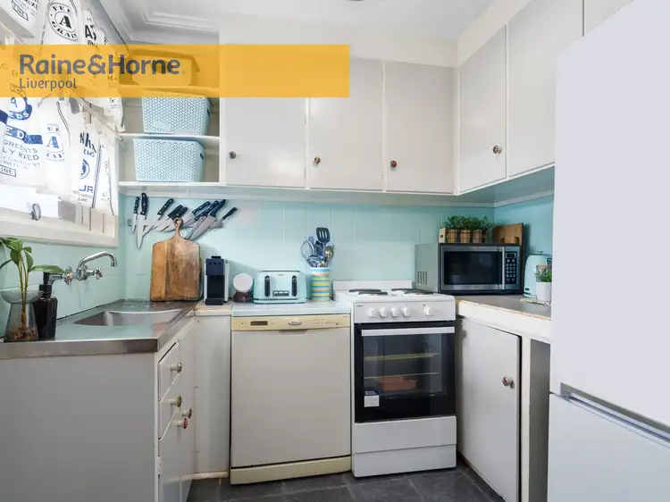 Sixth view of Homely house listing, 2 Rachel Crescent, Mount Pritchard NSW 2170