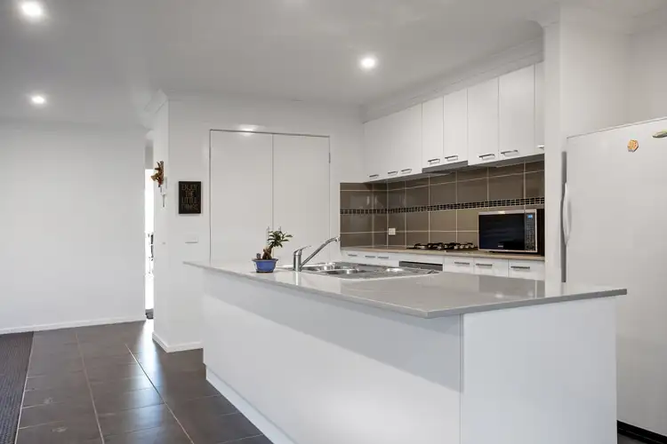 Fourth view of Homely house listing, 6 Cartwright Grove, Cranbourne East VIC 3977