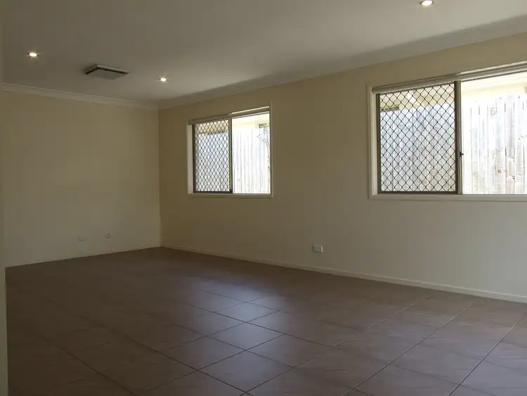 Fourth view of Homely villa listing, 7/75 LEVINGTON ROAD, Eight Mile Plains QLD 4113