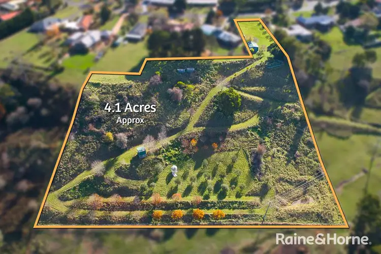 84 Skyline Drive, Gisborne VIC 3437