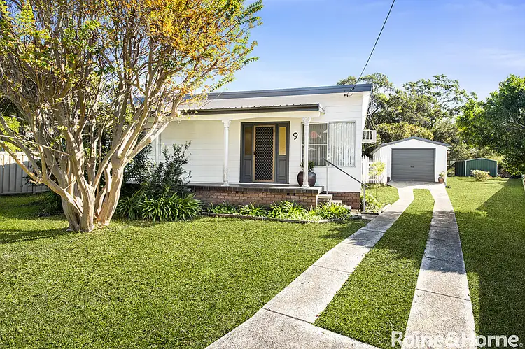 9 Kalang Avenue, Buff Point NSW 2262