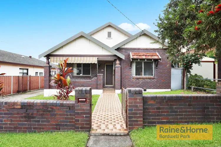 6 Scahill Street, Campsie NSW 2194