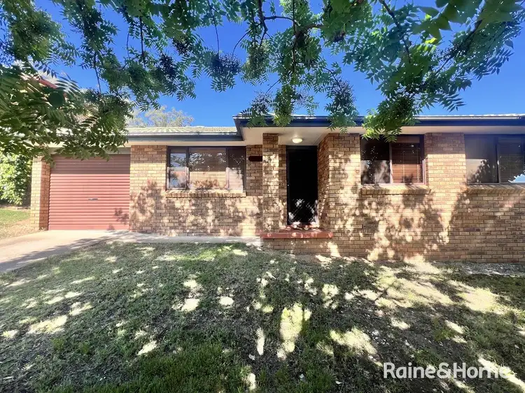 24 Eucalypt Ave, Tamworth NSW 2340