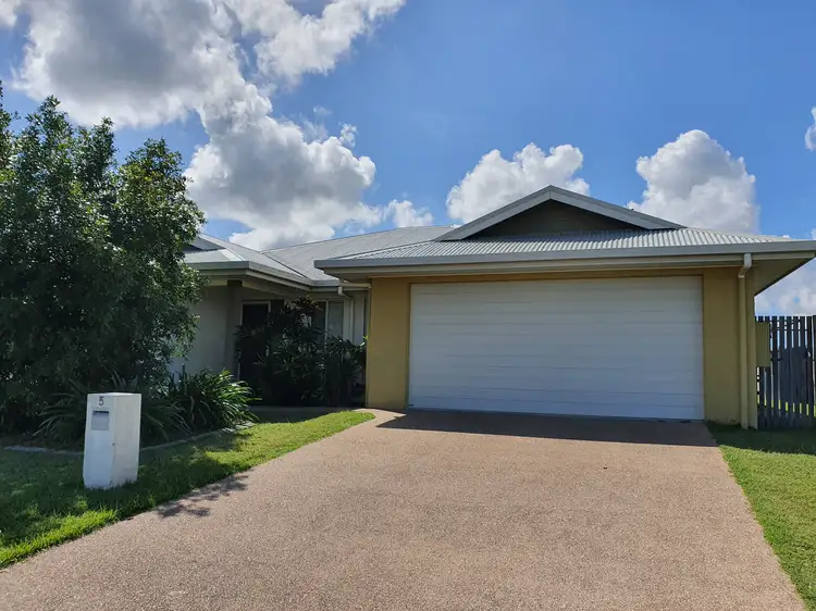 5 Mulberry Circuit, Ayr QLD 4807