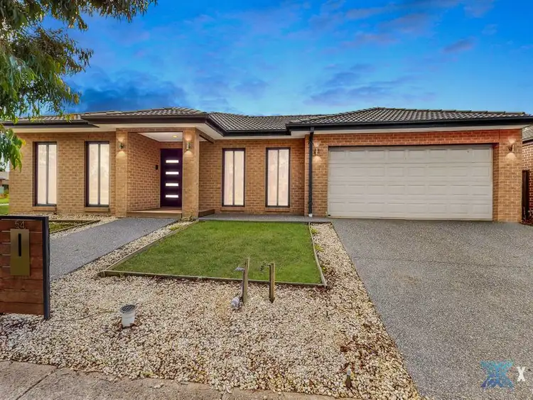 54 Sabel Drive, Cranbourne North VIC 3977