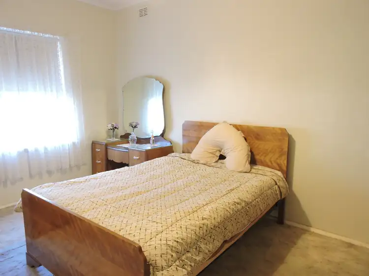 Sixth view of Homely house listing, 5 Montgomery Avenue, Murray Bridge SA 5253