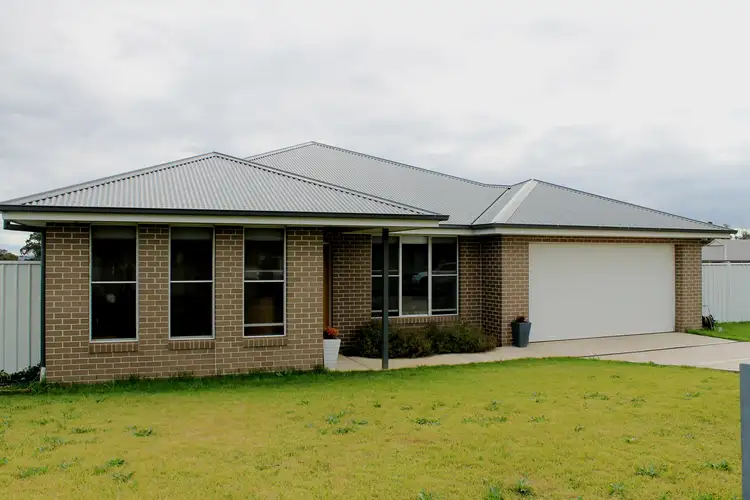 Main view of Homely house listing, 16 Hollingsworth Drive, Gulgong NSW 2852