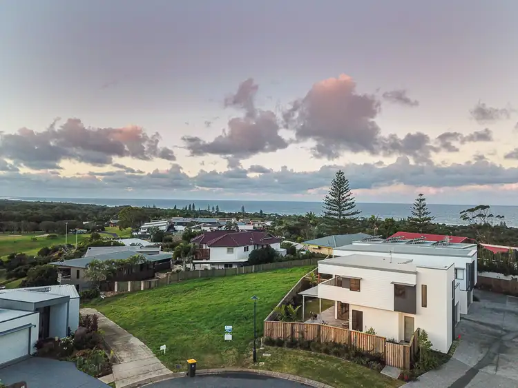 Fifth view of Homely house listing, 1/4 Roundhouse Place, Ocean Shores NSW 2483