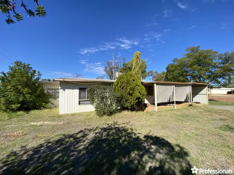 8 Touche Street, Three Springs WA 6519
