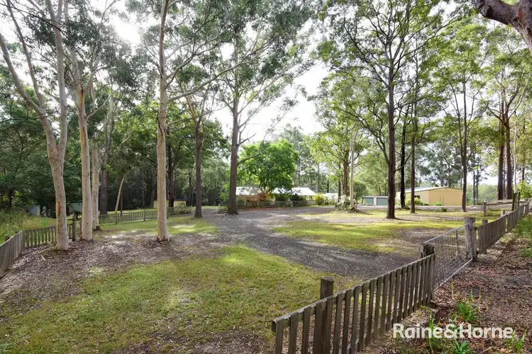 49 Woollamia Road, Falls Creek NSW 2540