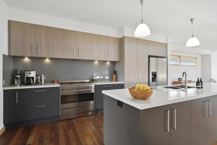 Fifth view of Homely house listing, 18 Hoadley Avenue, Frankston South VIC 3199