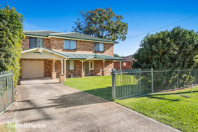 33 Fairlands Road
