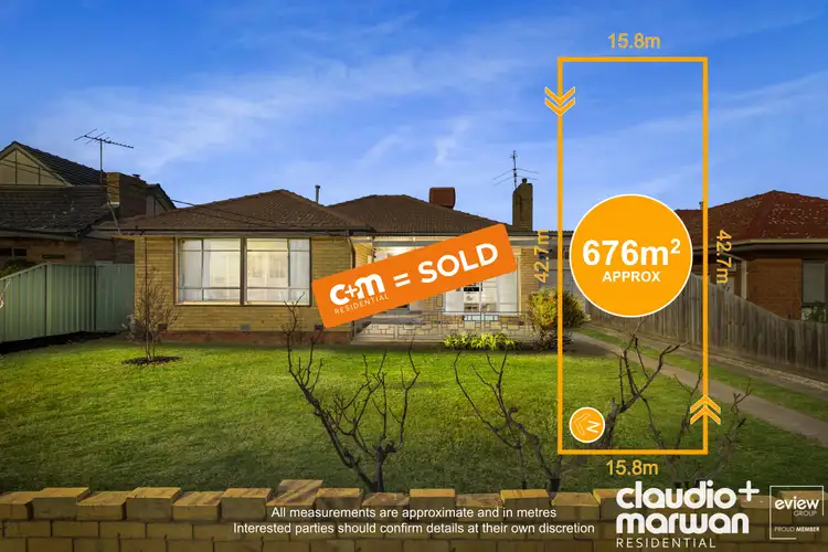 8 Lockley Street, Hadfield VIC 3046