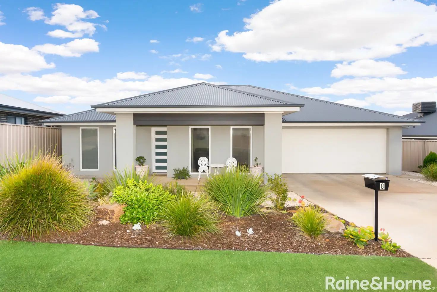 Main view of Homely house listing, 8 Hollows Crescent, Lloyd NSW 2650