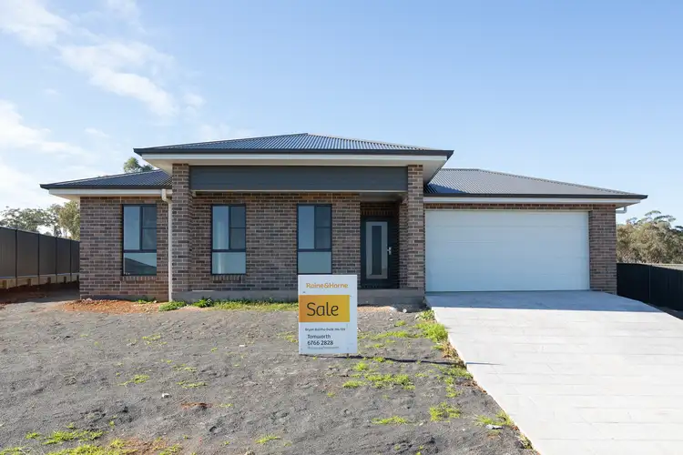 18 Sherbourne Street, North Tamworth NSW 2340