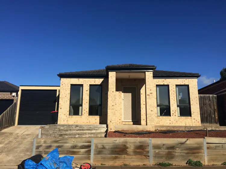 7 Hiraji Street, Kurunjang VIC 3337