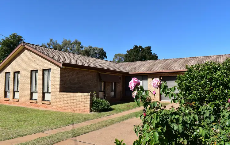 9 Truman Avenue, Wellington NSW 2820