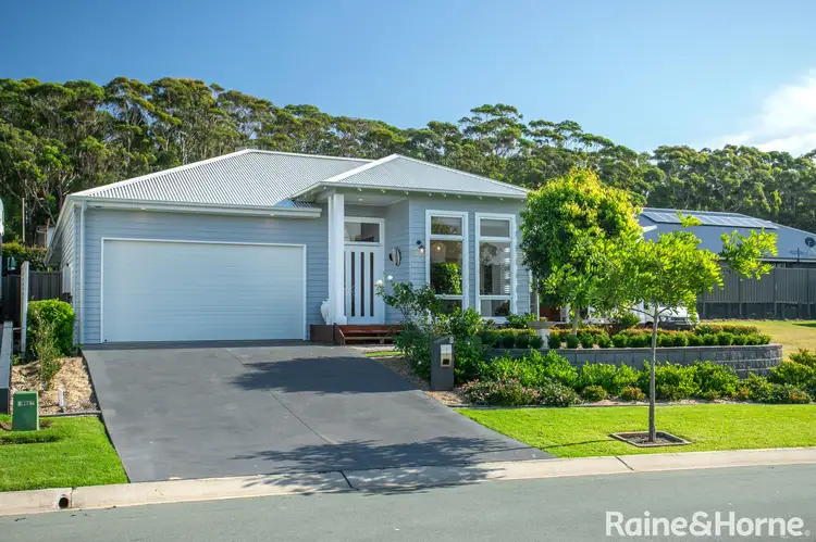 8 Eyre Crescent, Burrill Lake NSW 2539