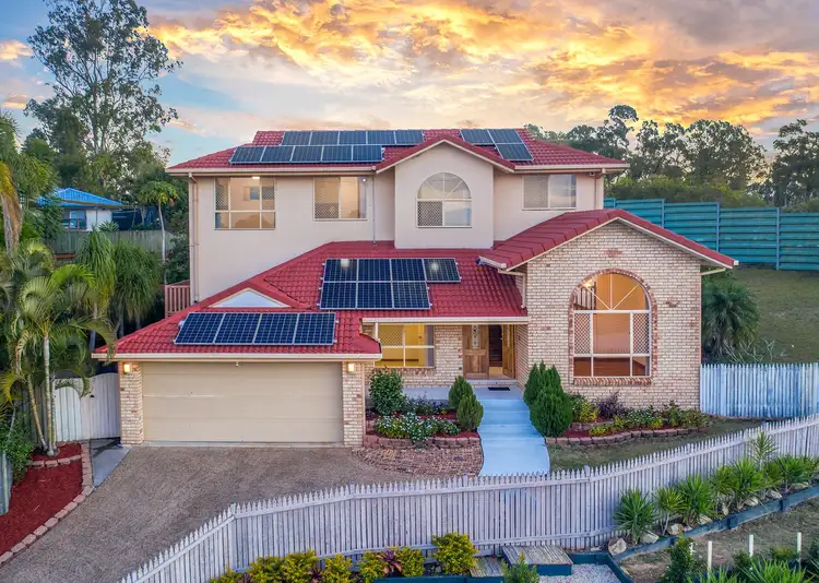 9 Hillside Crescent, Edens Landing QLD 4207
