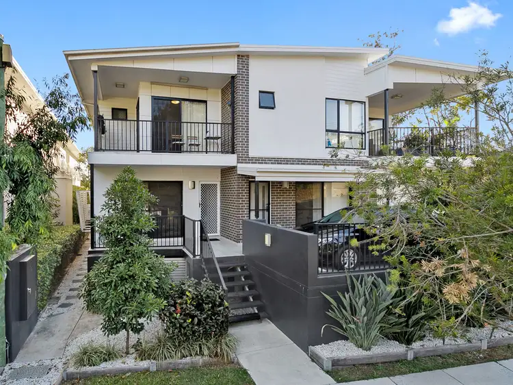 2/29 Brown Street, Camp Hill QLD 4152