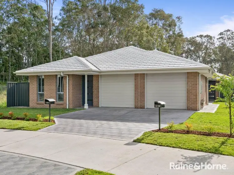 38 Thorncliffe Avenue