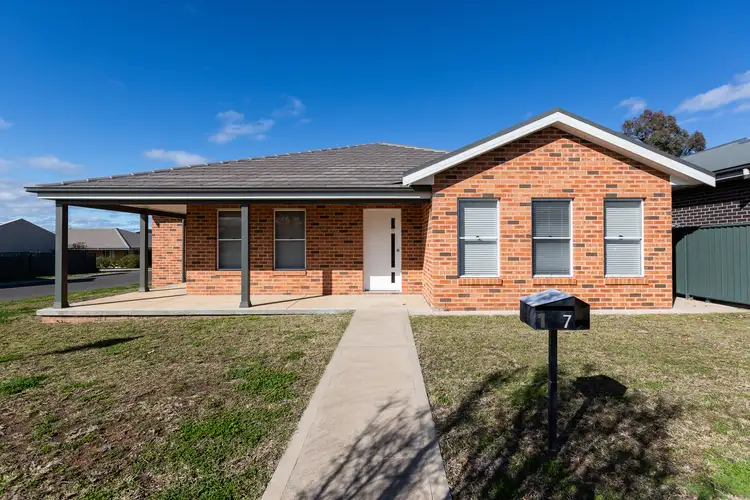 Main view of Homely house listing, 17 Boulevard Place, Tamworth NSW 2340