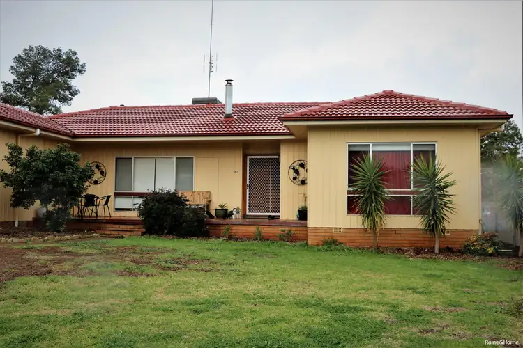 15 Thornbury Street, Parkes NSW 2870