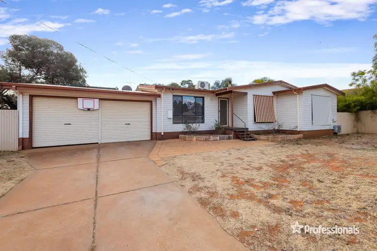 1 Jarvis Place, Hannans WA 6430
