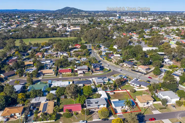 Second view of Homely house listing, 5 Winton Place, Beenleigh QLD 4207