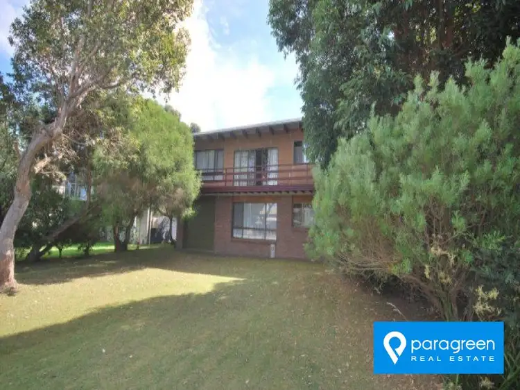 19 Waratah Ave, Waratah Bay VIC 3959